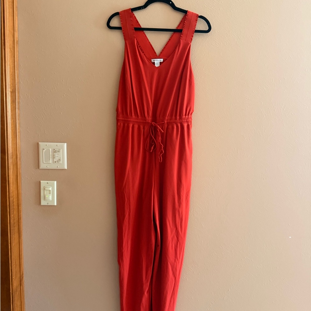 Athleta Vivid Red V-Neck Top
